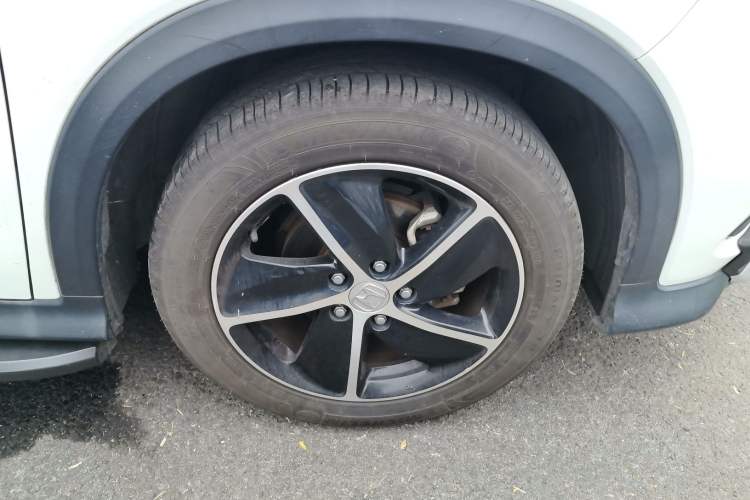 Used Honda Vezel 2020 1.5L CVT Pioneer Edition