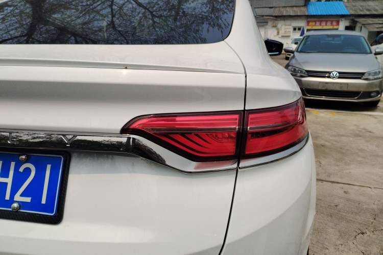 Used Geely Auto Monjaro 2019 Facelift 350T YAOXINGZHE Right Rear Taillight