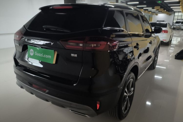 Used Geely Auto Emgrand X7 Sport 2022 1.8TD DCT Zhiya Trim
