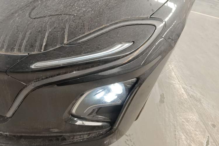 Used Hongqi E-QM5 2021 Charging Version Flagship Edition
