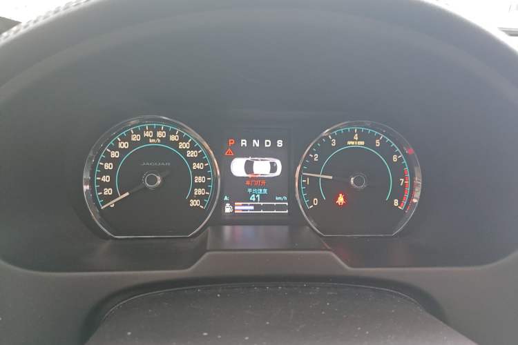 Used Jaguar XF 2015 XF 2.0T Luxury Edition
