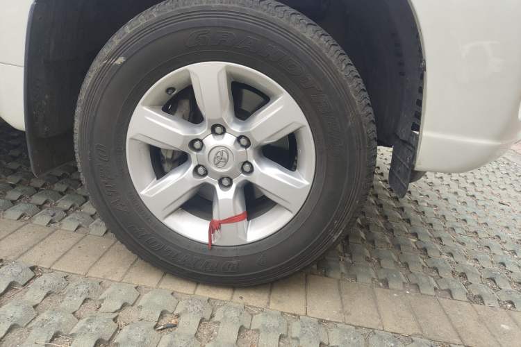 Used Toyota Prado 2016 2.7L Automatic Luxury Edition
