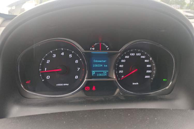 Used Chevrolet Captiva 2015 2.4L 4x4 Flagship Edition 7-Seater Instrument Cluster