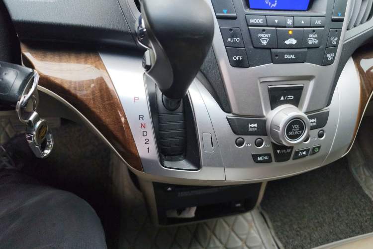 Used Honda Odyssey 2013 2.4L Luxury Edition