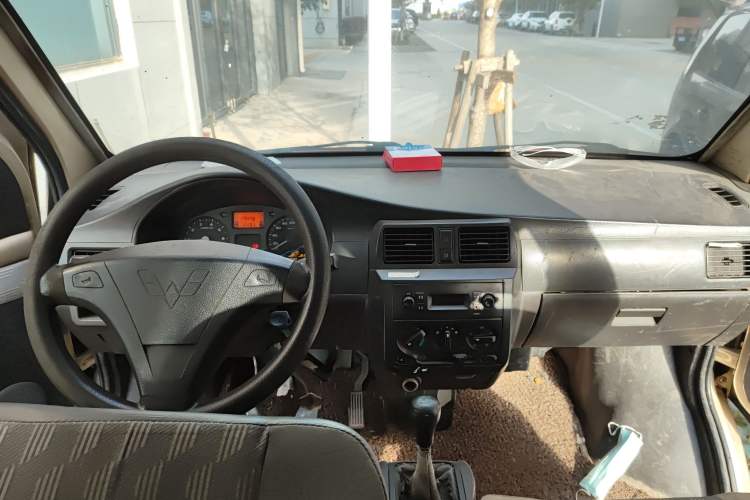 Used Wuling Rongguang 2012 1.5L Extended Standard Version
