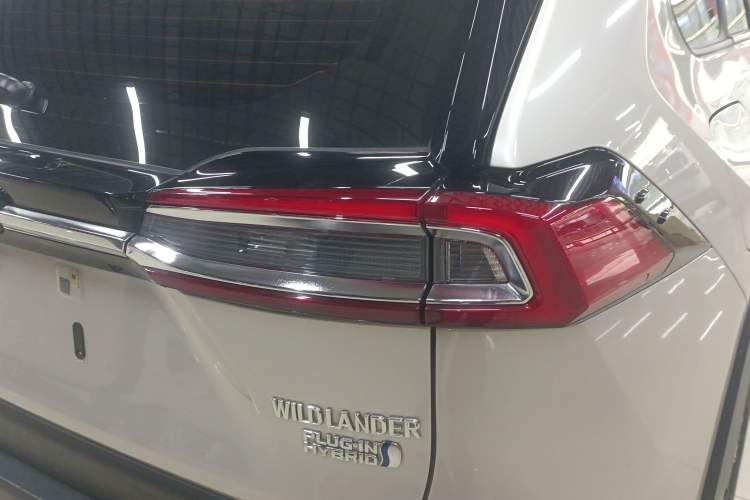 Used Toyota Wildlander 2021 Dual-Engine 2.5L E-CVT Two-Wheel Drive Luxury Edition