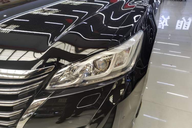 Used Toyota Crown 2018 2.0T Sport Edition
