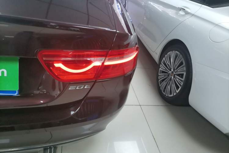 Used Jaguar XEL 2019 2.0T 200 PS Luxury Edition
