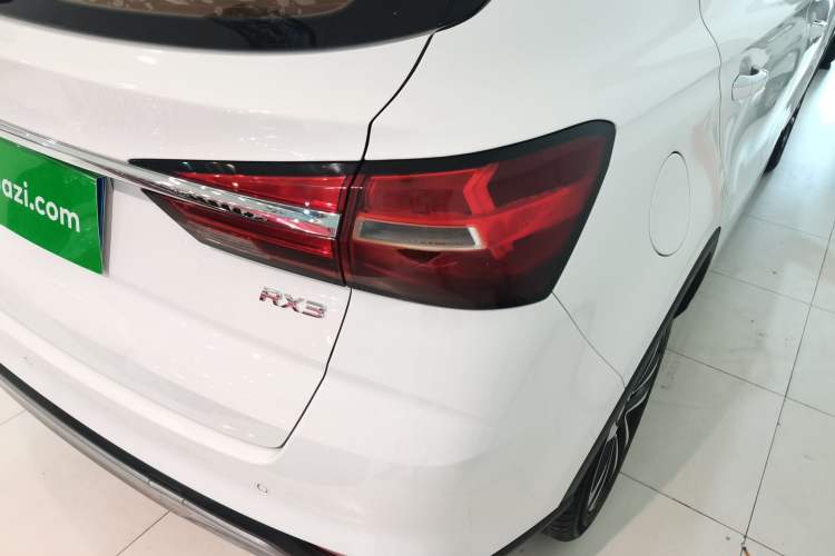 Used Roewe RX3 2018 1.6L Manual Internet Smart Edition
