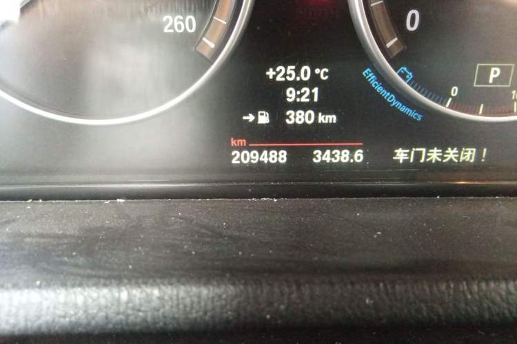 Used BMW X3 2014 xDrive28i Leading Model Odometer Close Up