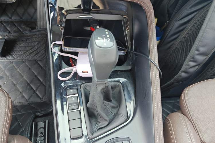 Used BMW X1 2019 sDrive18Li Premium Edition Gear Lever