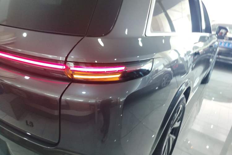 Used Li Auto L8 2023 Pro Model Right Rear Taillight