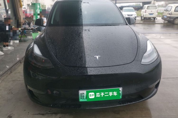 Used Tesla Model Y 2021 Long-Range All-Wheel-Drive Version Front