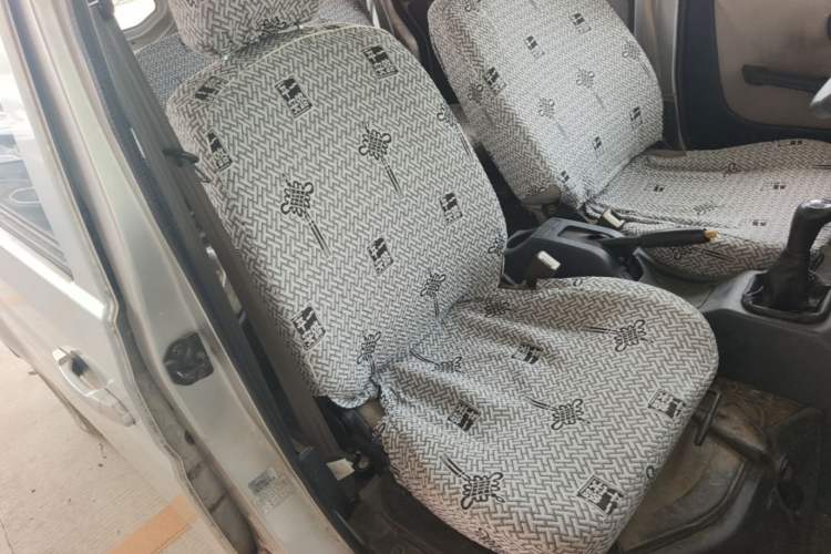 Used Jinbei Hiace X30 2013 1.3L Standard Version