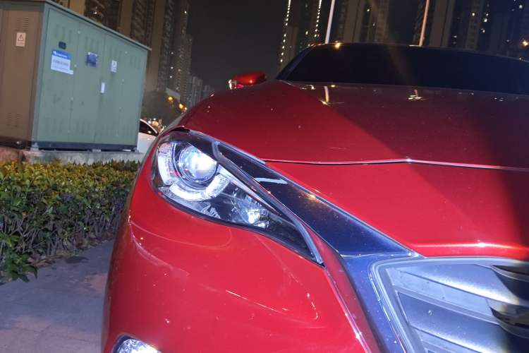 Used Mazda CX-4 2018 2.0L Automatic Two-Wheel Drive Blue Sky Dynamic Version China V Standard
