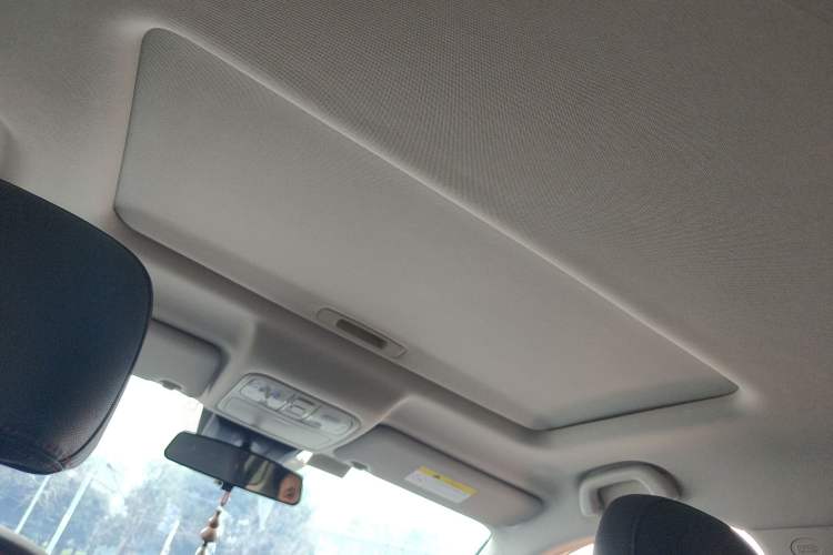 Used CHANGAN CS75 2016 1.5T Manual FENGSHANG Model
