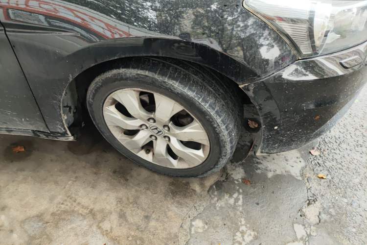 Used Honda Accord 2011 2.4L EX Right Front Wheel Hub