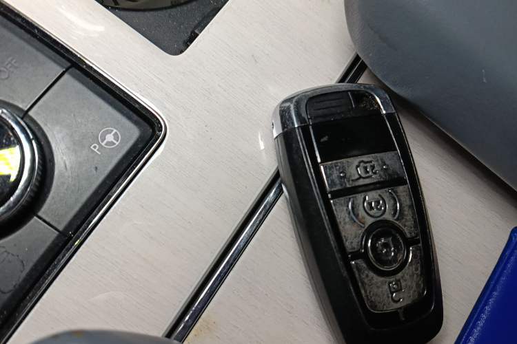 Used Lincoln Navigator 2020 3.5T Presidential Series Vehicle Key