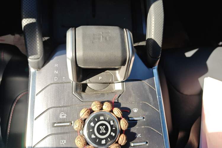 Used JETOUR Traveler 2023 2.0T All-Wheel-Drive CrossPRO Gear Lever