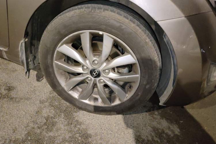 Used Hyundai Elantra (5th Generation / Langdong) 2012 1.6L Automatic Fashion Edition