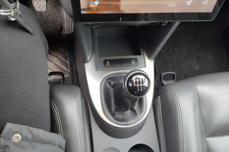 Used Volkswagen Touran 2015 1.4T Manual Comfort Edition 5-Seater