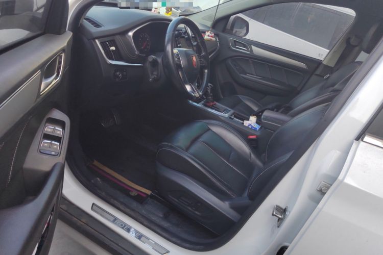 Used Roewe RX5 2016 20T Two-Wheel Drive Automatic Internet Smart Edition