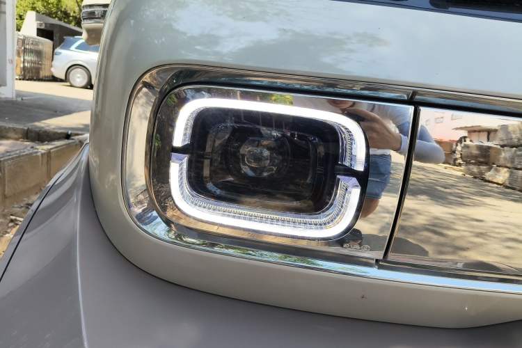 Used Baojun KiWi EV 2023 DJI Edition Lithium Iron Phosphate
