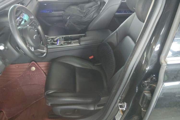 Used Jaguar XFL 2020 XFL 2.0T P200 Two-Wheel-Drive Elite Edition
