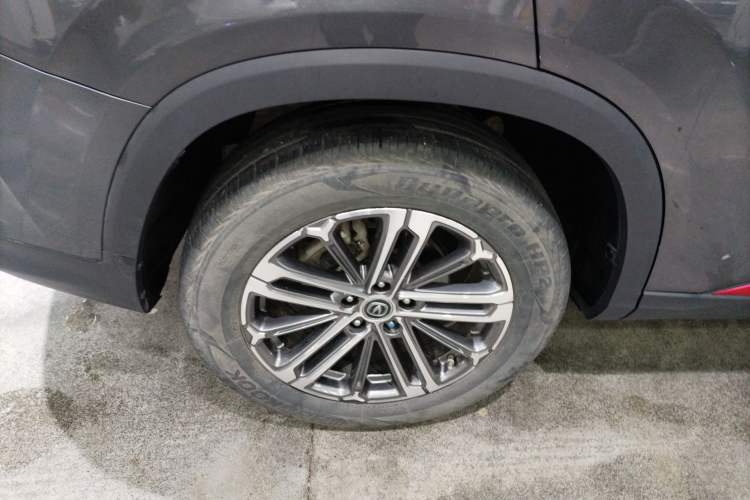 Used CHANGAN CS75 PLUS 2021 1.5T Automatic Prestige Model Right Rear Wheel Hub