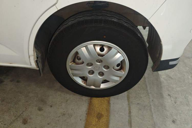 Used Chana Ruixing EM80 2023 EM80 Ⅱ Liftback 6-Seater Comfort Model