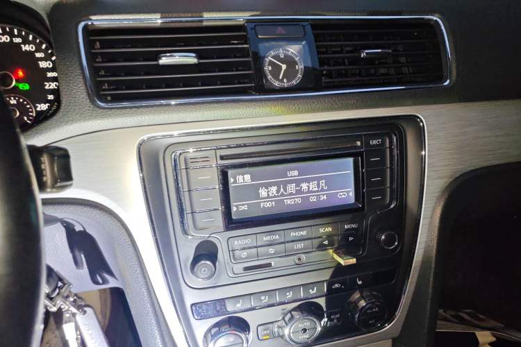 Used Volkswagen Passat 2014 1.8TSI DSG Prestige Edition
