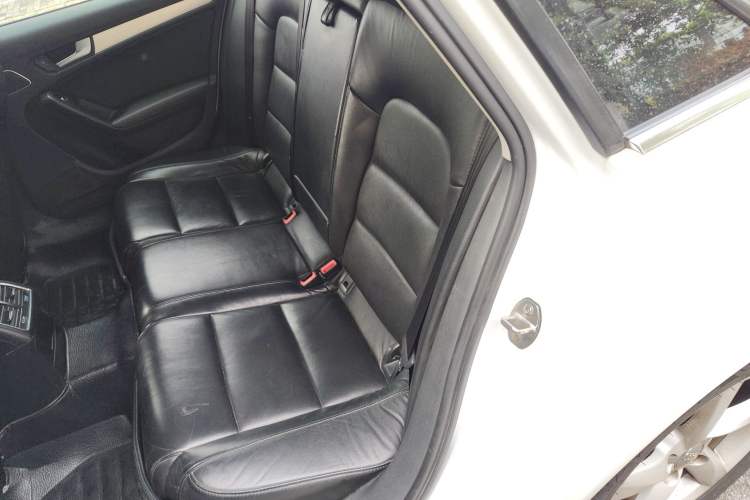 Used Audi A4L 2015 35 TFSI Automatic Standard Model Left Rear Seat