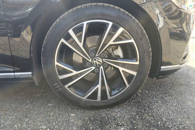 Used Volkswagen Magotan 2021 330TSI DSG 30th Anniversary Edition
