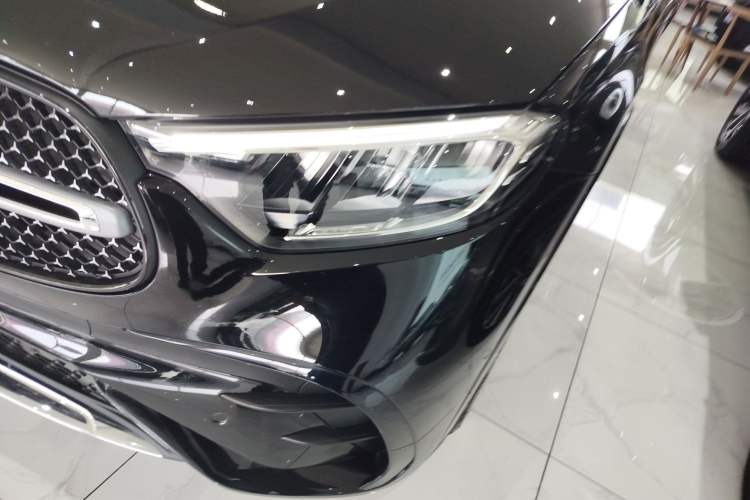 Used Mercedes-Benz GLC 2025 GLC 260 L 4MATIC Luxury Model