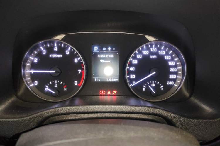 Used Hyundai Elantra (6th Generation / Lingdong) 2016 1.6L Automatic ZhiXuan · Luxury Version
