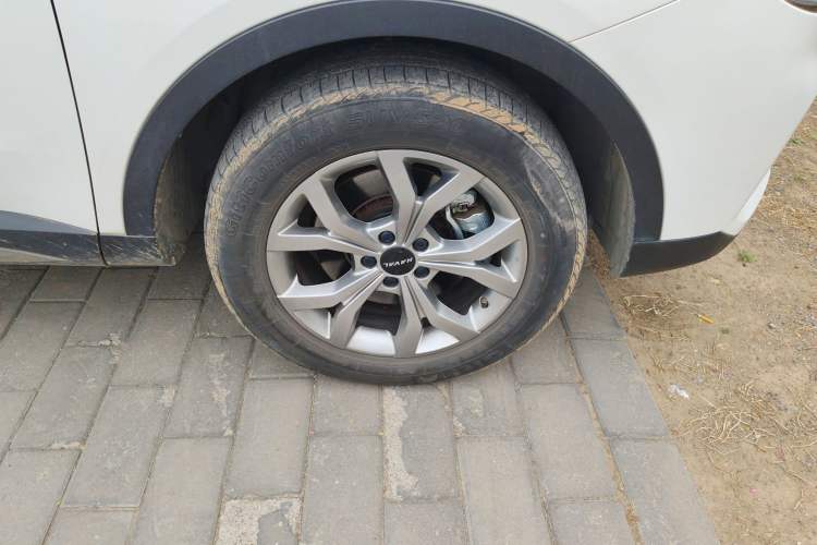 Used Haval H6 2021 National Trend Edition 1.5T Automatic Champion Version Right Front Wheel Hub
