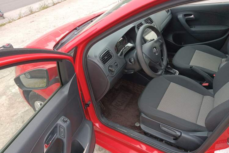 Used Volkswagen Polo 2016 1.4L Automatic Trendy Model