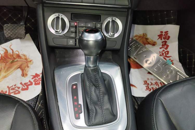 Used Audi Q3 2016 30 TFSI Collector's Edition Comfort Model
