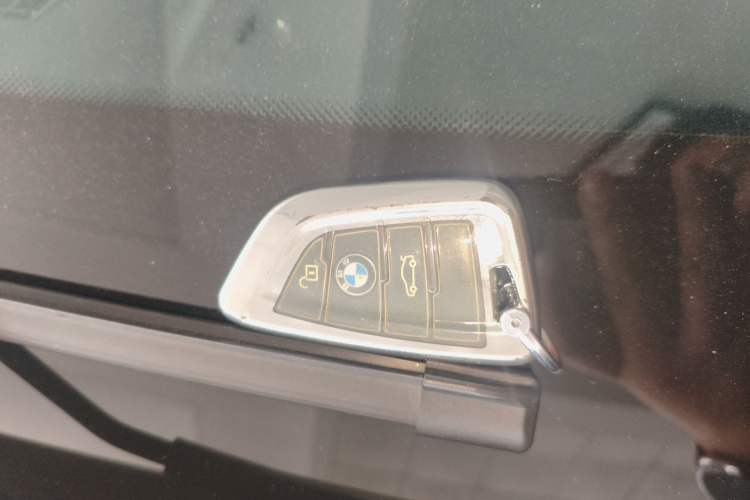 Used BMW X1 2018 xDrive20Li Luxury Edition Interior 1