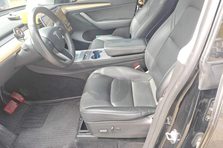 Used Tesla Model Y 2021 Standard Range Rear-Wheel Drive Version