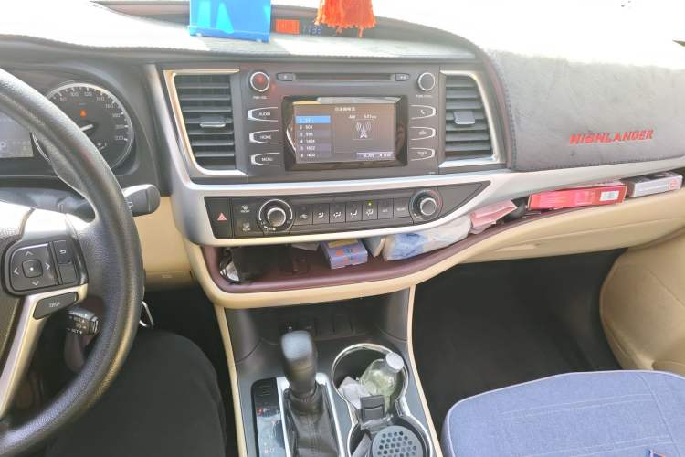 Used Toyota Highlander 2017 2.0T Two-Wheel Drive Elite Edition 5 Seats