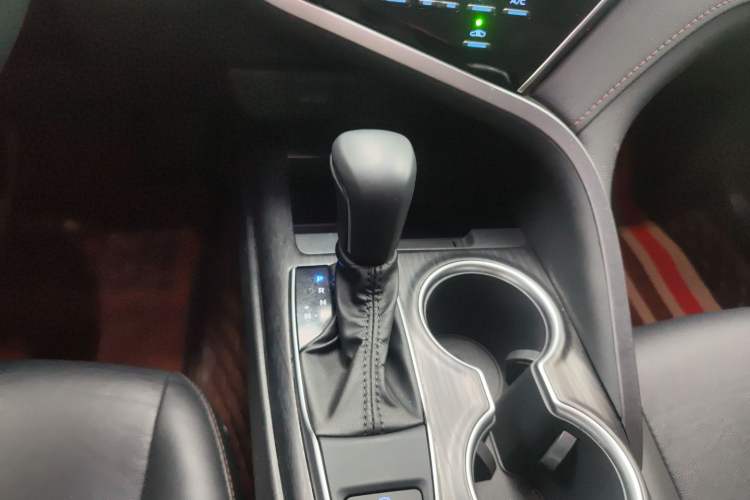 Used Toyota Camry 2022 2.0GVP Premier Edition