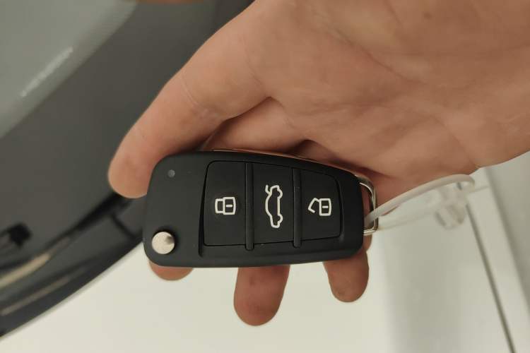 Used Chery Arrizo 5 2025 Excellence Version 1.5L Manual Fashion Edition
