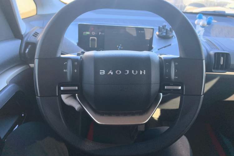 Used Baojun KiWi EV 2021 Artist Model Lithium Iron Phosphate
