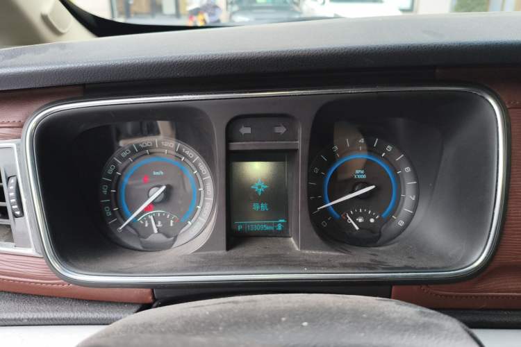 Used Buick GL8 2014 3.0L XT Luxury Business Flagship Edition Instrument Cluster