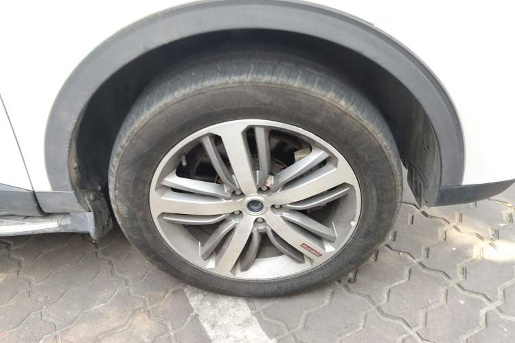 Used Haval H6 2017 Blue Label 2.0T Automatic Two-Wheel Drive Smart Edition
