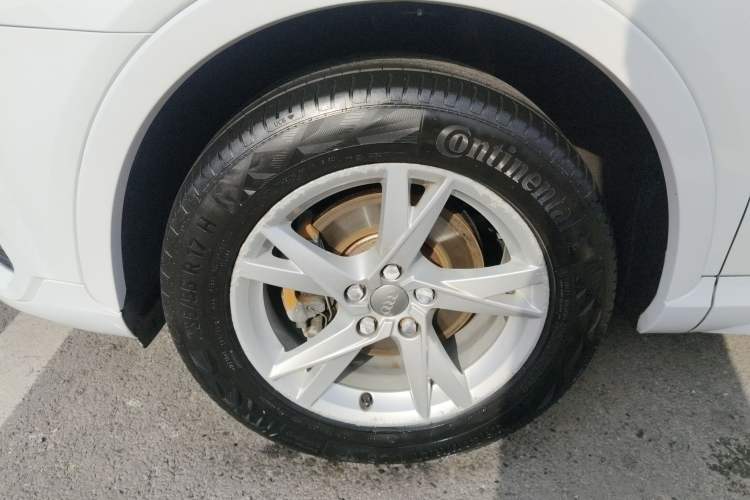 Used Audi Q3 2016 30 TFSI Fashion Model