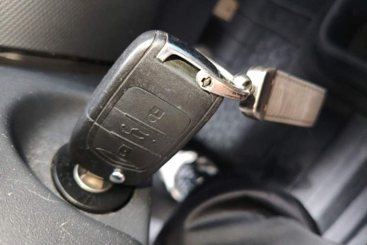 Used Wuling Zhiguang New Energy 2025 Standard Model Interior 1