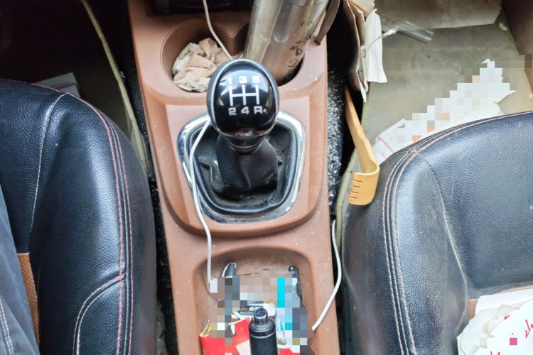 Used Lifan Auto Letu 2015 1.5L S Comfort Version Gear Lever