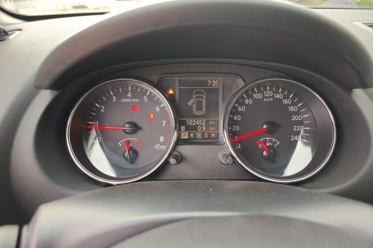 Used Nissan Qashqai 2012 2.0 XL Fire CVT 2WD Instrument Cluster